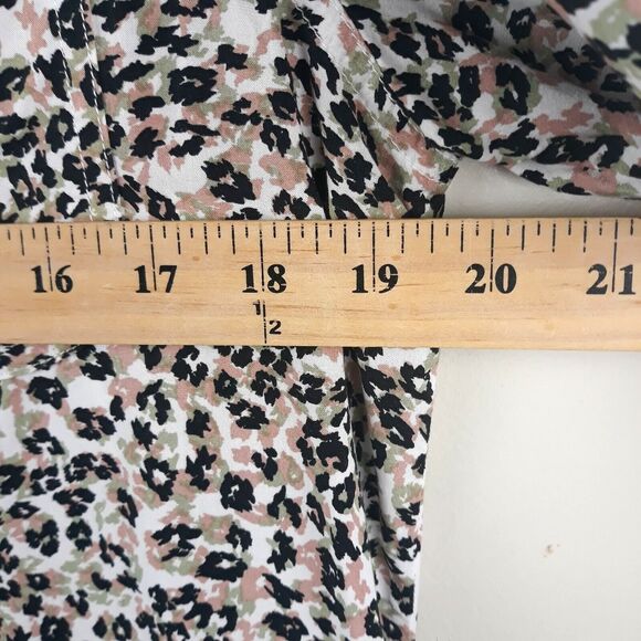 Velvet Heart Button Down Shirt Women M White Mauve Black Long Sleeve Collared - Picture 7 of 12